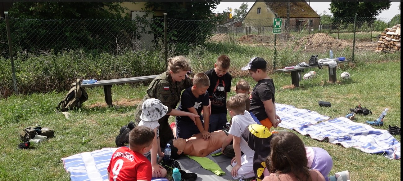 Zdjęcie: Edukacja z wojskiem